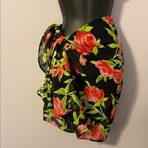 La Blanca by Rod Beattie Black With Pink Roses Semi Sheer Coverup or scarf OS